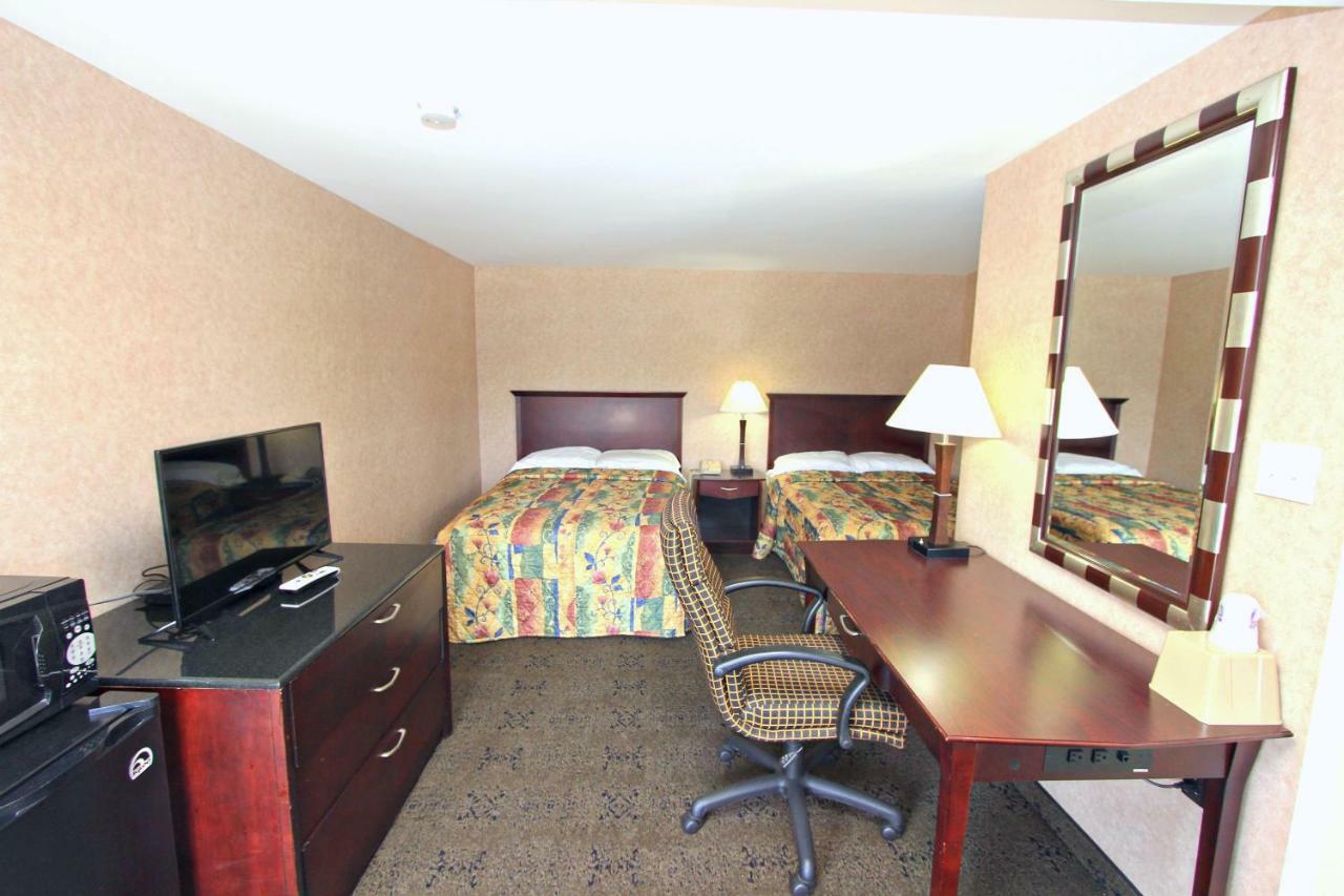 Pine Grove  Knights Inn Pine Grove מראה חיצוני תמונה