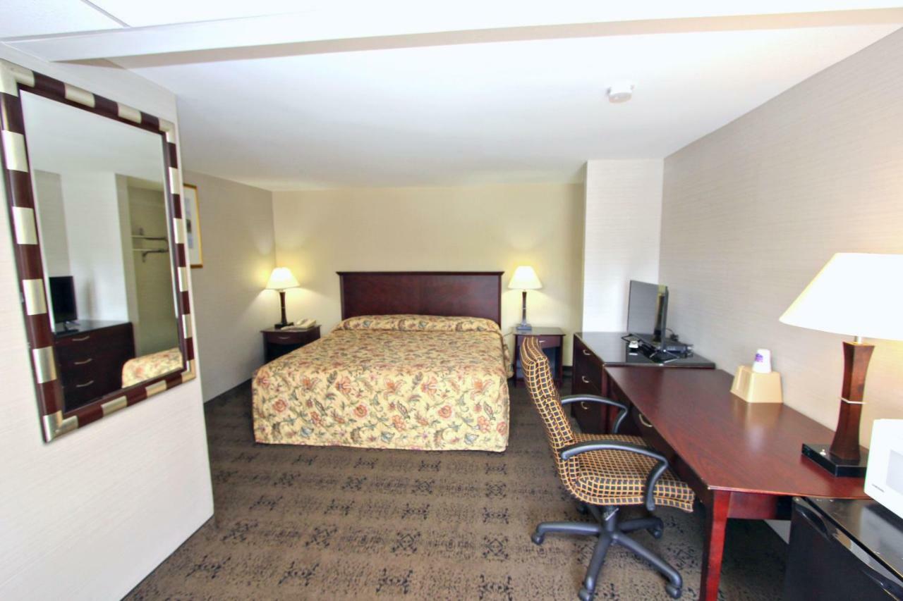 Pine Grove  Knights Inn Pine Grove מראה חיצוני תמונה